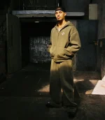 99BASED Jogger Olive (1)